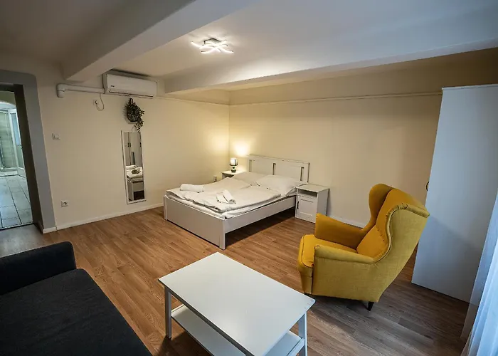 Gogol Apartment